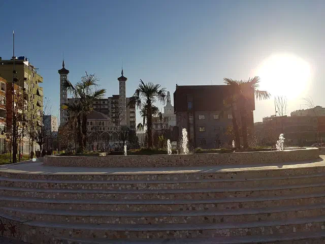 Fier, Centraal-Albanië